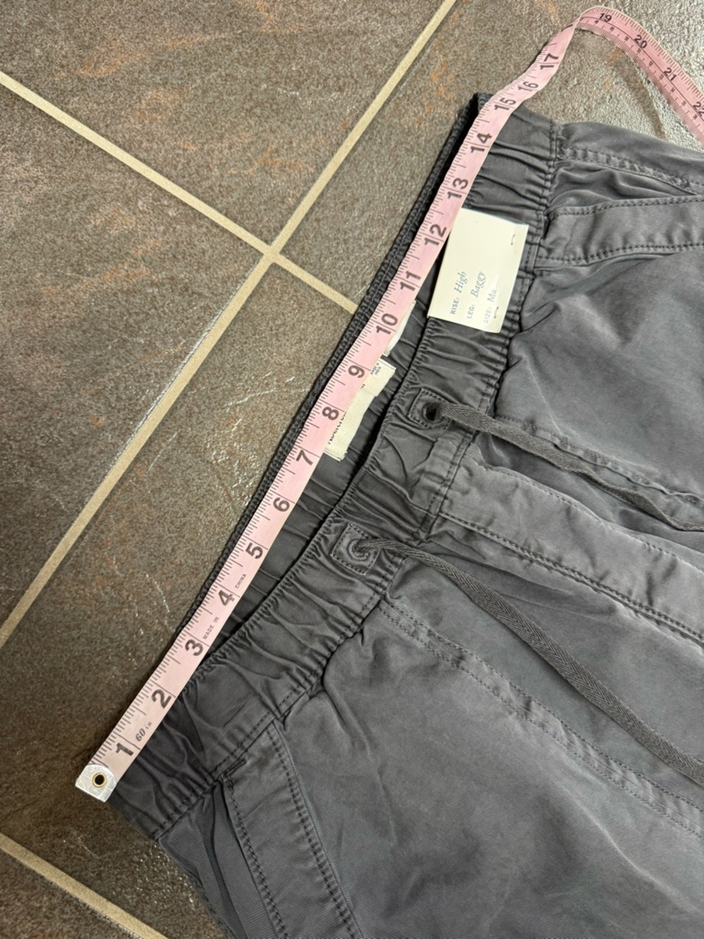 Abercrombie & Fitch Baggy Garment Dyed High Rise Cargo Pants Gray Medium NEW NWT - Picture 10 of 14